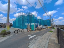 草加市谷塚仲町