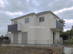 草加市新里町