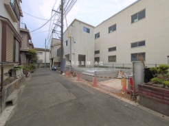 草加市八幡町