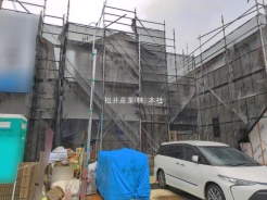 吉川市中曽根1丁目