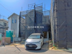 吉川市中曽根1丁目