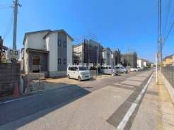 吉川市中曽根1丁目