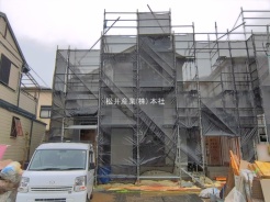 吉川市中曽根1丁目