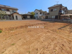 吉川市中曽根2丁目