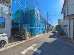 草加市清門2丁目