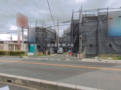 草加市西町