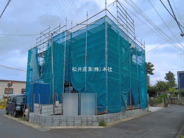 草加市新里町1期 1号棟